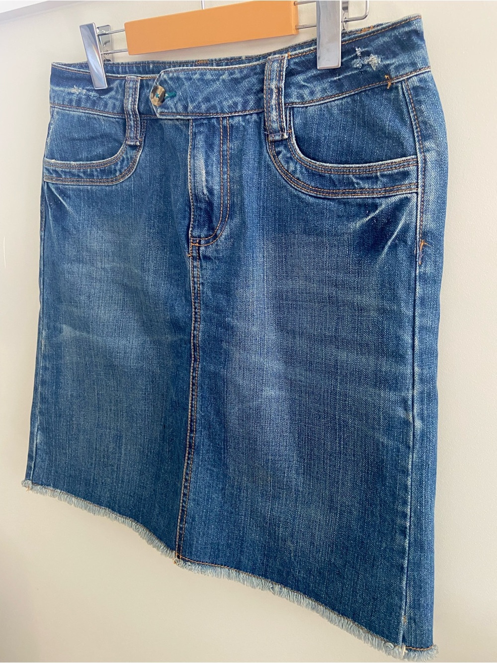 Y2K 2000s Old Navy Low Rise Raw Hem Denim Mini Skirt - Picture 2 of 12